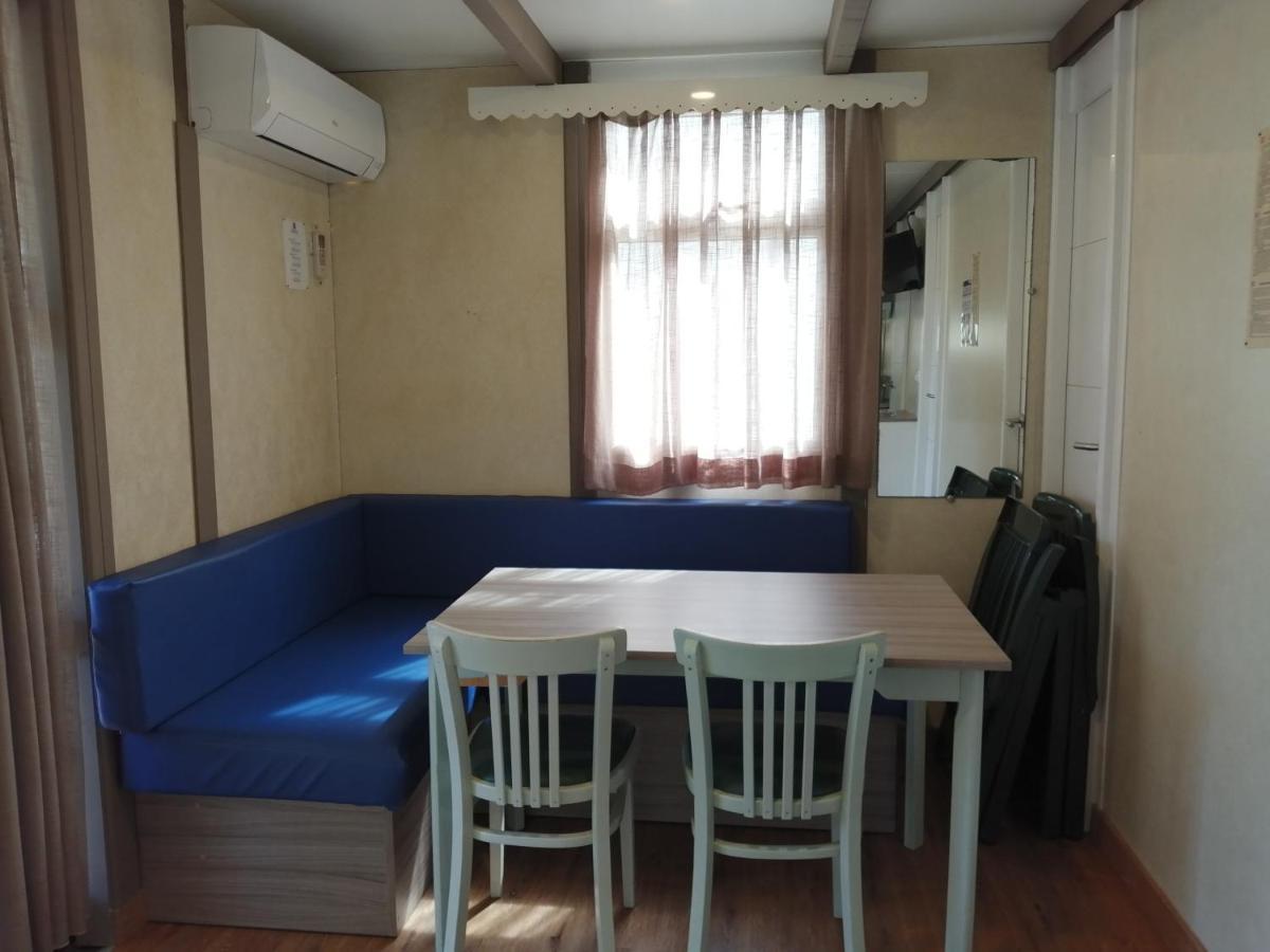 Camping-Bungalows Altomira Navajas Exterior photo
